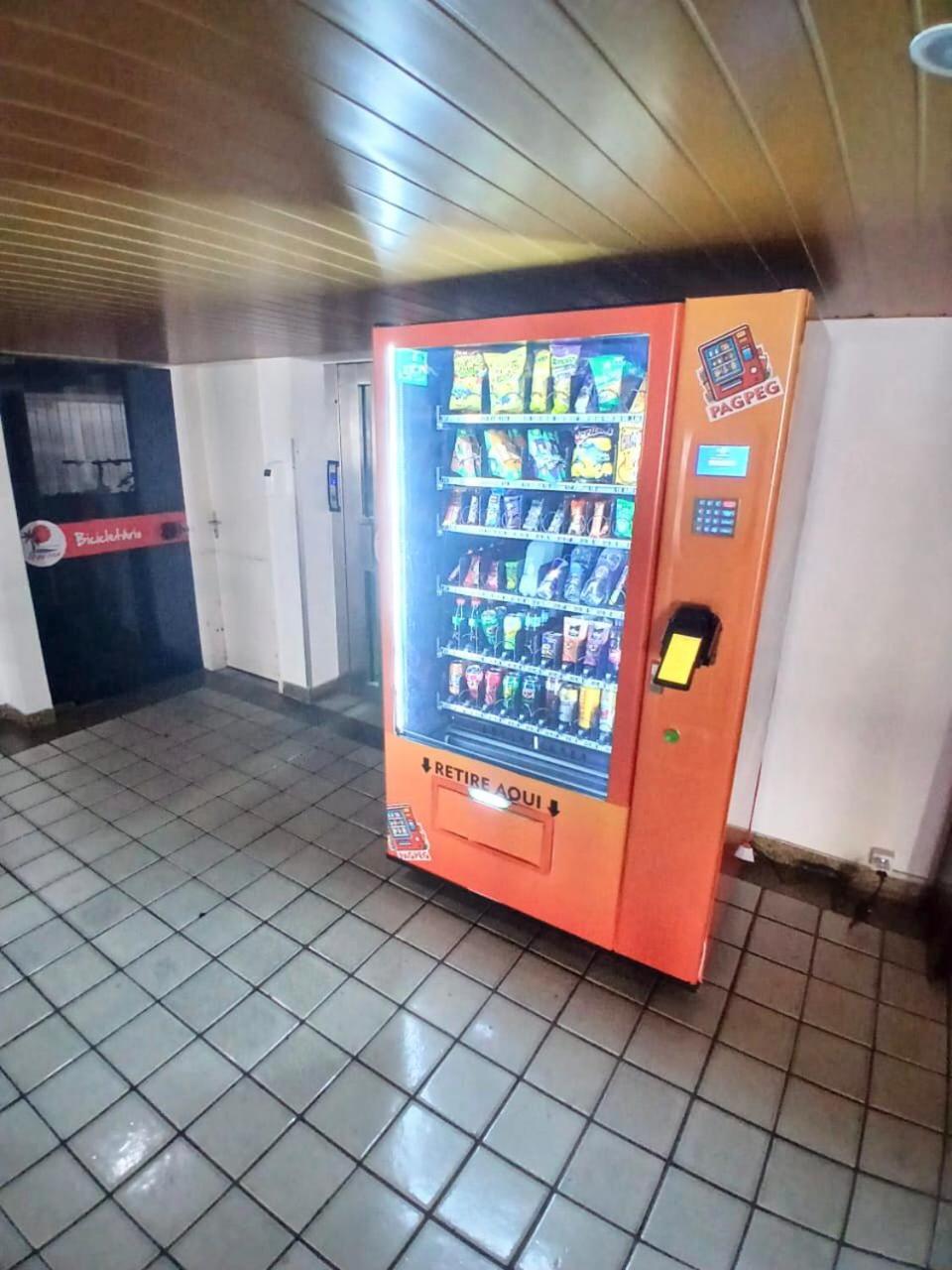 De Ponta Com Lavadora, Wi-fi, Garagem - Andar * Maceio (Alagoas)